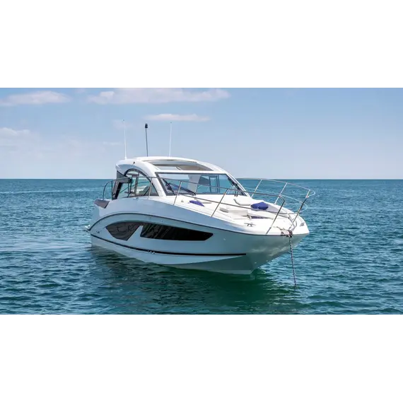 Beneteau Gran Turismo 36, 3 image Beneteau Gran Turismo 36, 3 image