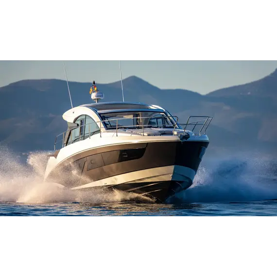 Beneteau Gran Turismo 45, 3 image Beneteau Gran Turismo 45, 3 image