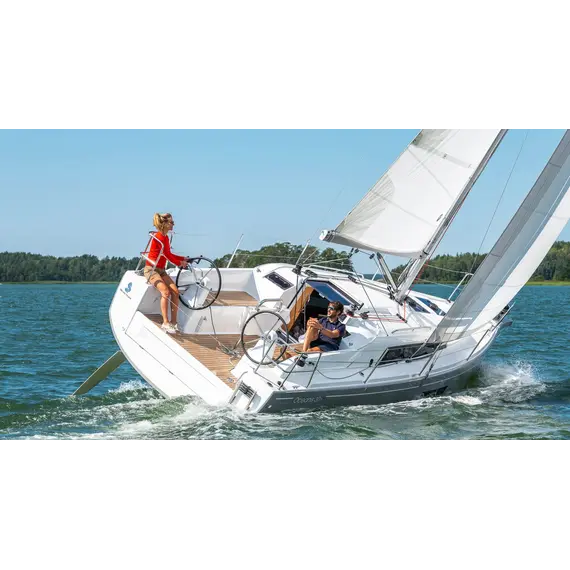 Beneteau Oceanis 30.1, 2 image Beneteau Oceanis 30.1, 2 image