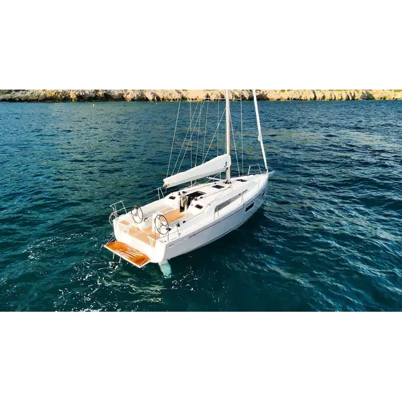Beneteau Oceanis 34.1, 2 image Beneteau Oceanis 34.1, 2 image