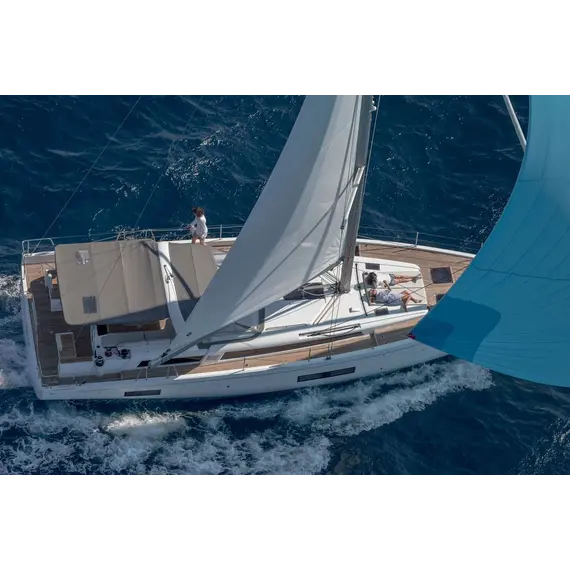 Beneteau Oceanis Yacht 54, 3 image Beneteau Oceanis Yacht 54, 3 image