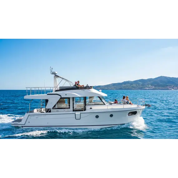 Beneteau Swift Trawler 41 Fly Beneteau Swift Trawler 41 Fly