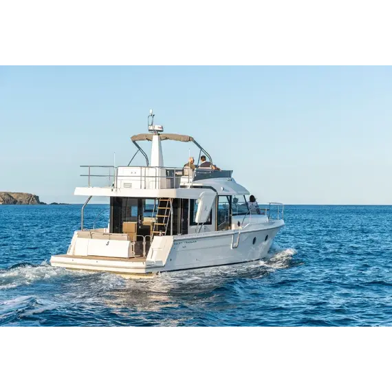 Beneteau Swift Trawler 41 Fly, 3 image Beneteau Swift Trawler 41 Fly, 3 image