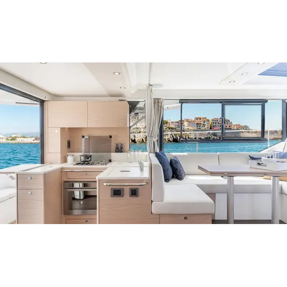 Beneteau Swift Trawler 41 Berline, 13 image Beneteau Swift Trawler 41 Berline, 13 image