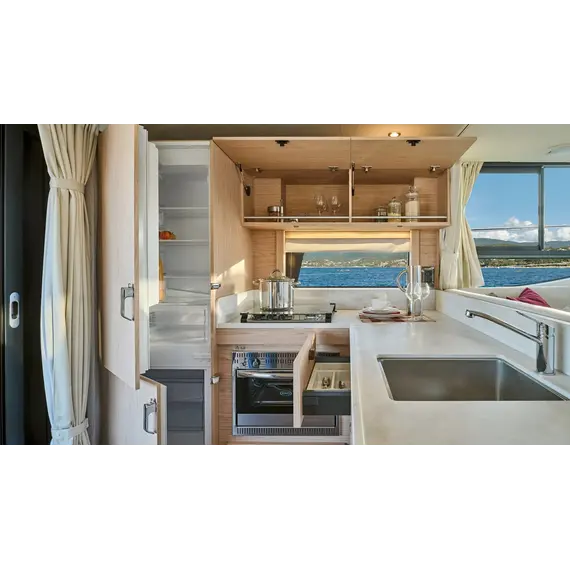 Beneteau Swift Trawler 48, 24 image Beneteau Swift Trawler 48, 24 image