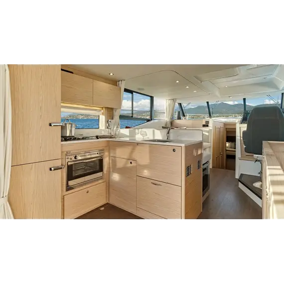Beneteau Swift Trawler 48, 27 image Beneteau Swift Trawler 48, 27 image