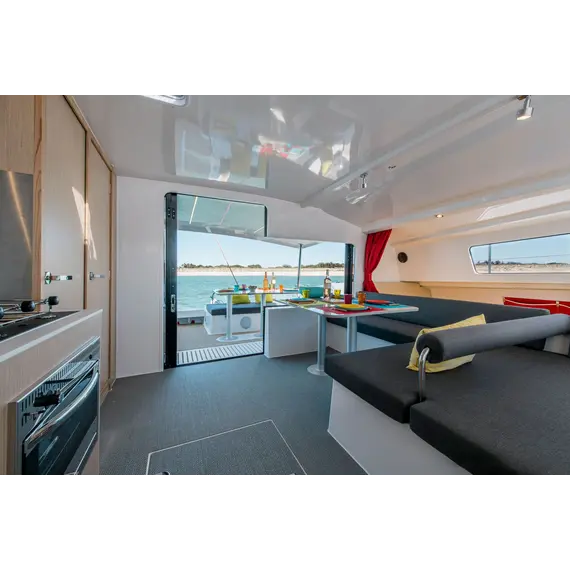 Trimaran Neel 43, 27 image Trimaran Neel 43, 27 image