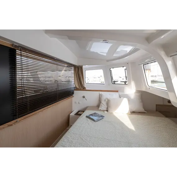 Trimaran Neel 43, 38 image Trimaran Neel 43, 38 image