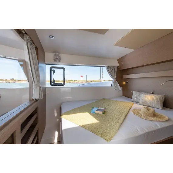Trimaran Neel 47, 40 image Trimaran Neel 47, 40 image