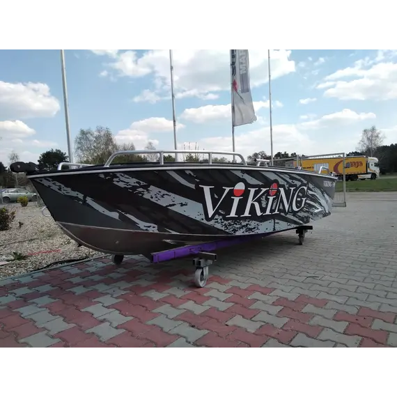 Boat Viking 390, 16 image Boat Viking 390, 16 image
