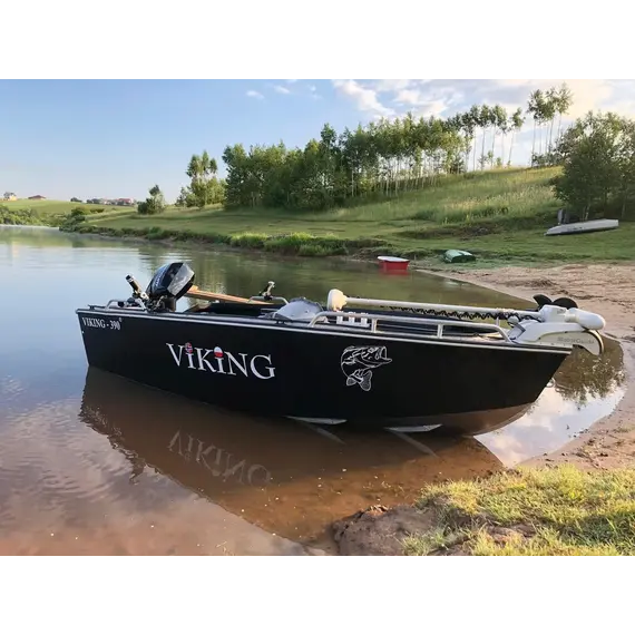 Boat Viking 390, 20 image Boat Viking 390, 20 image