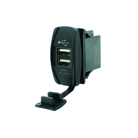 Prise actuelle avec deux prises USB