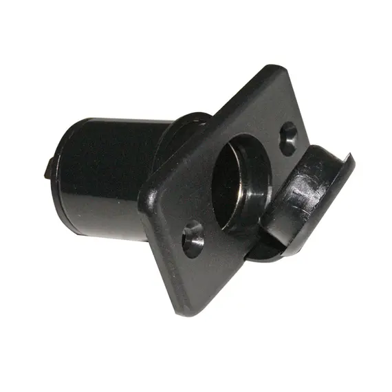 Flush mount socket
