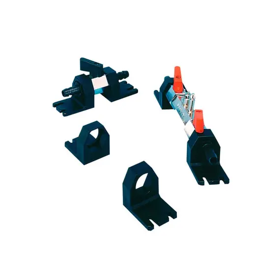 Supports de maintien de la vanne de carburant