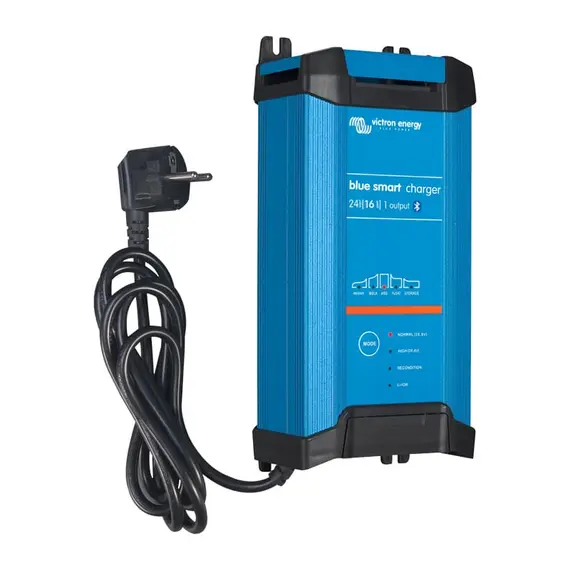 Blue Smart IP22 Charger 24/16 (1)