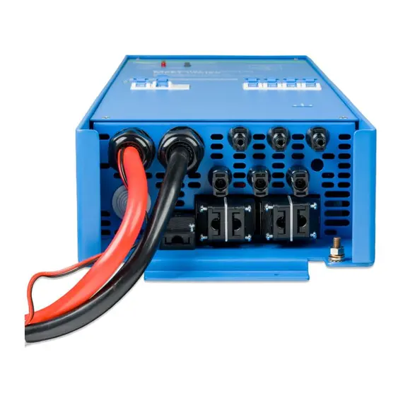 EasySolar 12/1600/70-16 MPPT 100/50, 4 image EasySolar 12/1600/70-16 MPPT 100/50, 4 image
