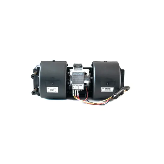 MINOX 12 D - Échangeur de chaleur liquide avec ventilateur 12V, 4 image MINOX 12 D - Échangeur de chaleur liquide avec ventilateur 12V, 4 image