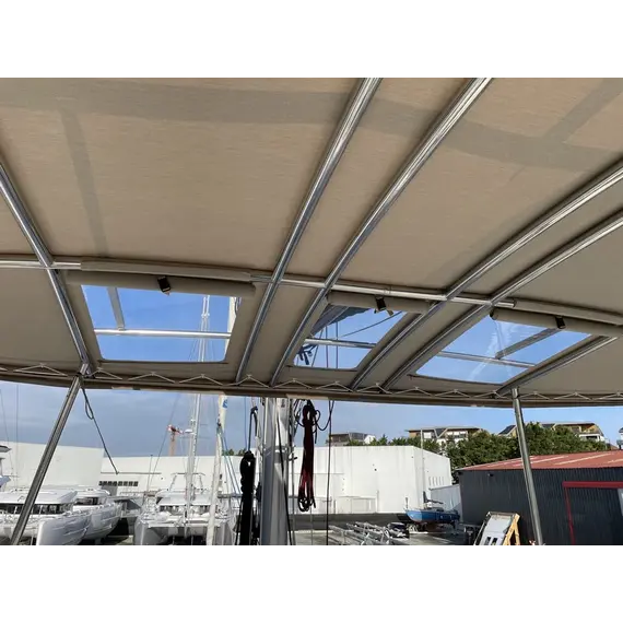 Bimini fixe inox - Acrylique LAGOON 46 (2018), 2 image Bimini fixe inox - Acrylique LAGOON 46 (2018), 2 image