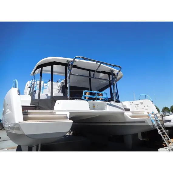 Extrême cockpit enclosure - LAGOON 42 (2016)