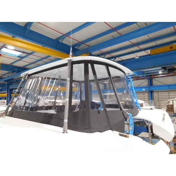 Panneaux latéraux sur le hardtop - LAGOON 46 (2018)