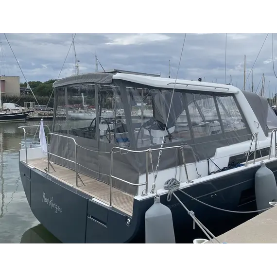 Panneaux latéraux de la capote souple - OCEANIS YACHT 60 (2022)