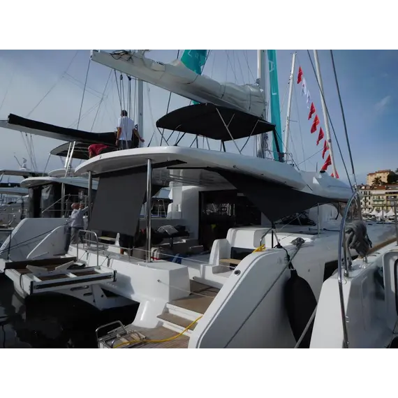 Panneau latéral du soleil LAGOON 51 (2022)