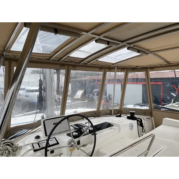 Panneau latéral pour bimini fixe LAGOON 46 (2018), 2 image Panneau latéral pour bimini fixe LAGOON 46 (2018), 2 image