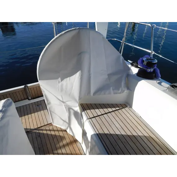 Housse de roue tribord - Confort PVC OCEANIS 40.1 (2020)