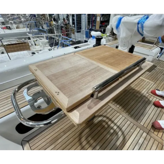 Housse de table de cockpit - Acrylique OCEANIS YACHT 60 (2022), 2 image Housse de table de cockpit - Acrylique OCEANIS YACHT 60 (2022), 2 image