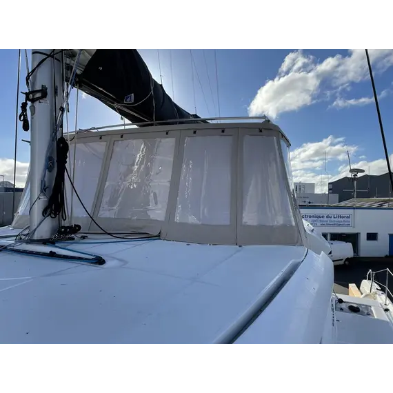 Panneaux latéraux en toile de soleil - LAGOON 46 (2018)