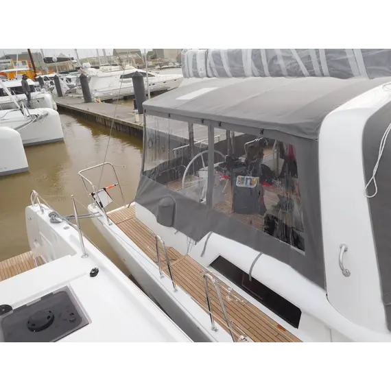 Enclos du cockpit - OCEANIS YACHT 54 (2019)