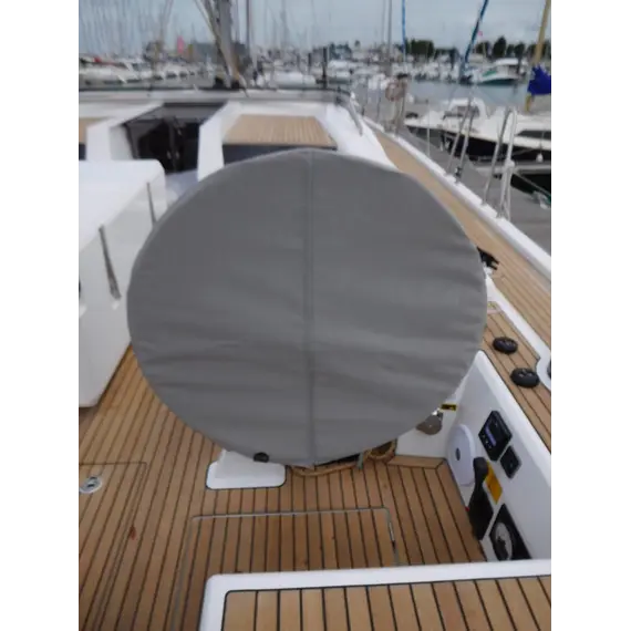 Enjoliveur de roue + console tribord - Confort PVC OCEANIS 51.1 (2017)
