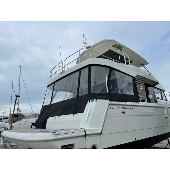 Enclos du cockpit - SWIFT TRAWLER 48 (2022)