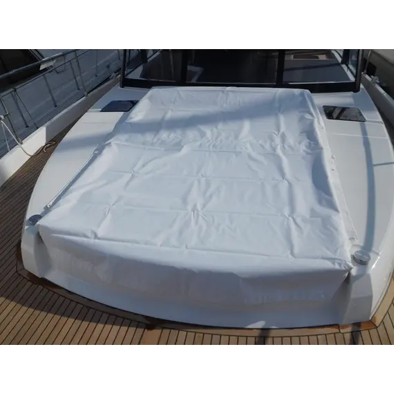 Couverture de bain de soleil avant - Confort PVC SWIFT TRAWLER 48 (2022)