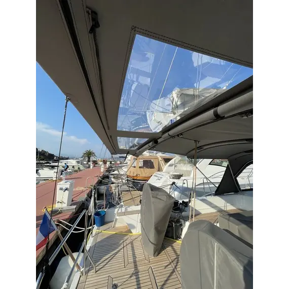 Barreur biminitop - FIRST 44 (2023), 3 image Barreur biminitop - FIRST 44 (2023), 3 image