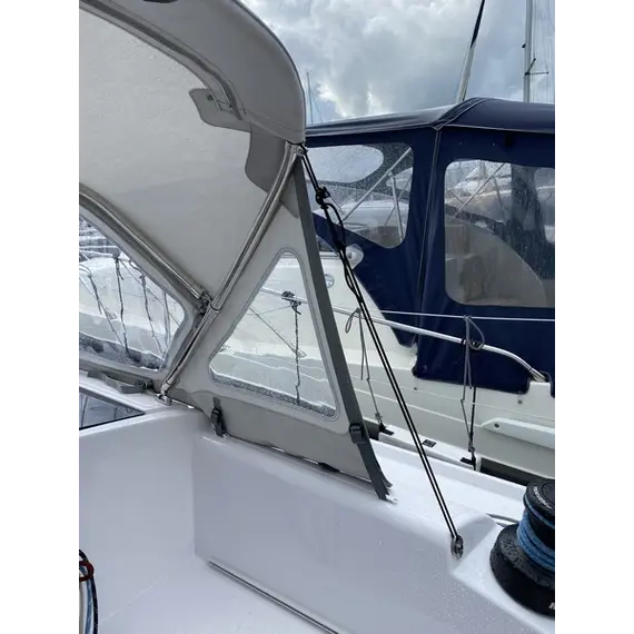 Grand capot - FIRST 36 (2023), 2 image