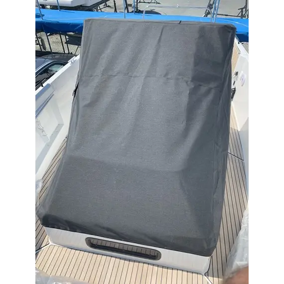 Console devant la couverture de bain de soleil - Acrylique Flyer 9 SPACEdeck (2021)