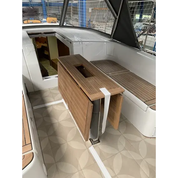 Housse de table de cockpit - Acrylique FIRST 44 (2023), 2 image Housse de table de cockpit - Acrylique FIRST 44 (2023), 2 image