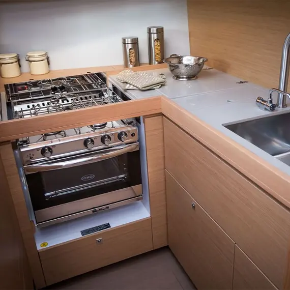 Cuisinière intégrée avec four et gril, 3 image Cuisinière intégrée avec four et gril, 3 image