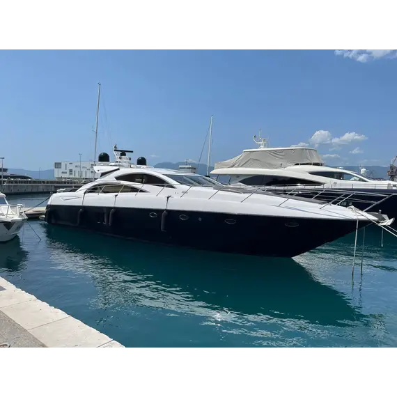 Sunseeker Predator 72 (“BOY TOY”2008), 2 image Sunseeker Predator 72 (“BOY TOY”2008), 2 image