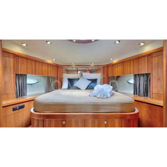 Sunseeker Predator 72 (“BOY TOY”2008), 7 image Sunseeker Predator 72 (“BOY TOY”2008), 7 image