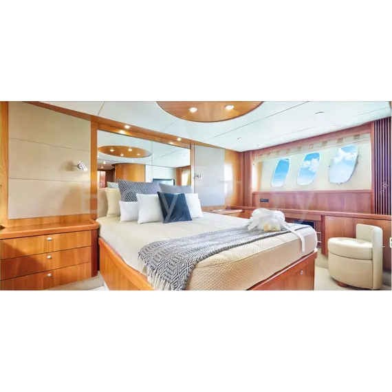 Sunseeker Predator 72 (“BOY TOY”2008), 8 image Sunseeker Predator 72 (“BOY TOY”2008), 8 image