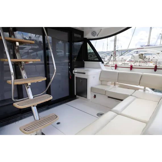 Regal 42 Fly (2021 / 2 cabins), 24 image Regal 42 Fly (2021 / 2 cabins), 24 image